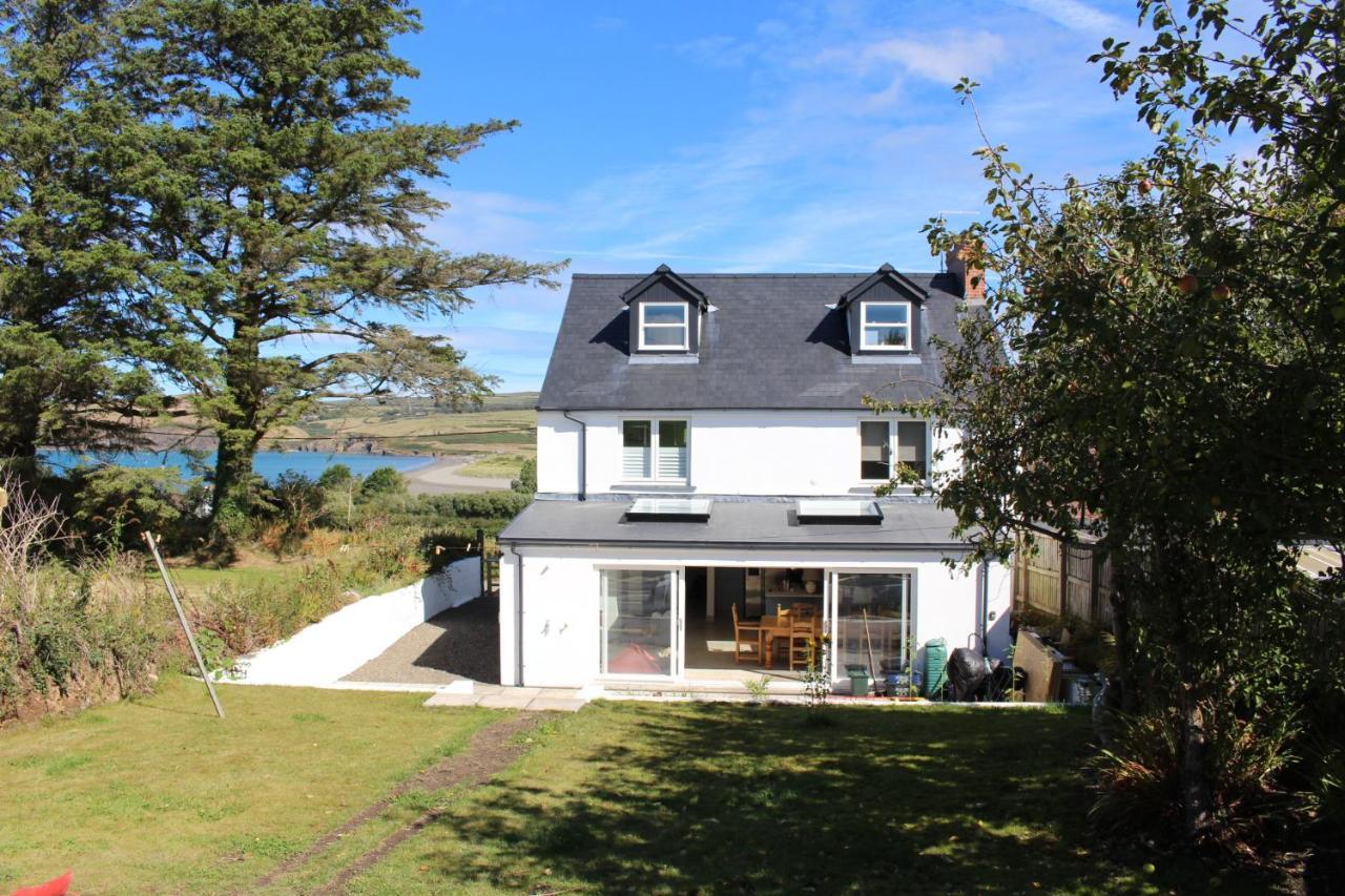 Cippinstone Villa Newport  Exterior photo