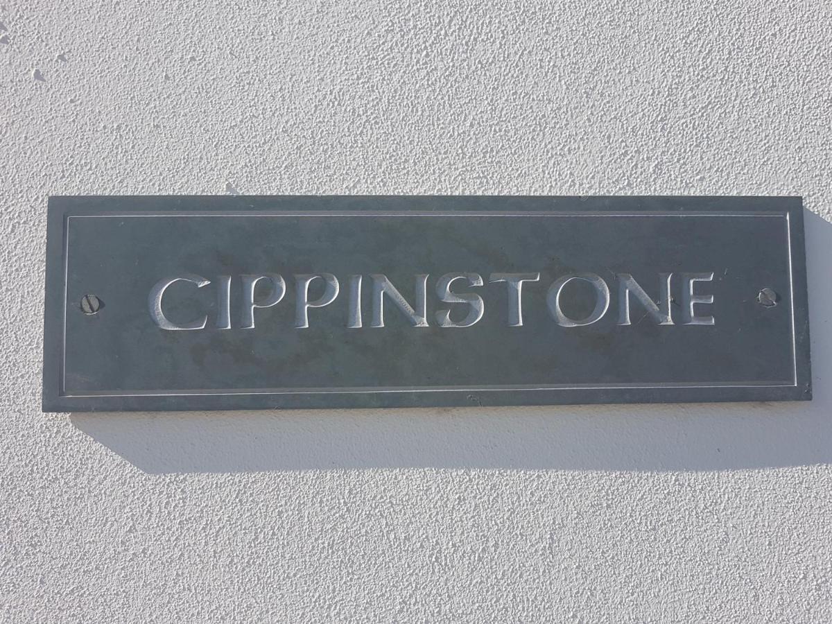 Cippinstone Villa Newport  Exterior photo